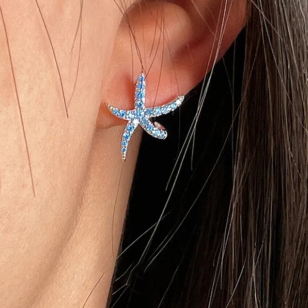 Starfish Stud Earrings - Picture 2 of 4
